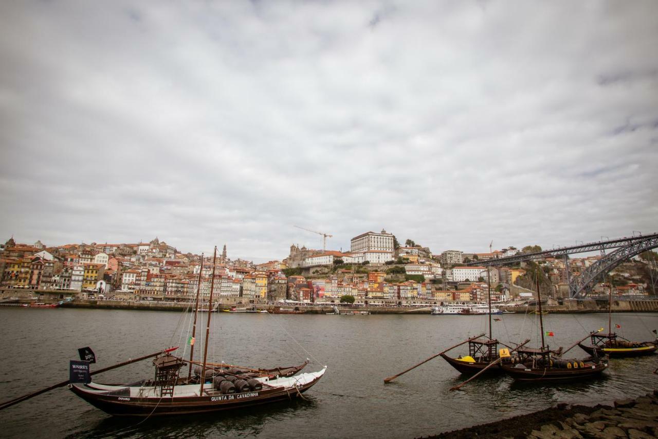 Porto Views & Wines By Porto City Hosts Vila Nova de Gaia Bagian luar foto