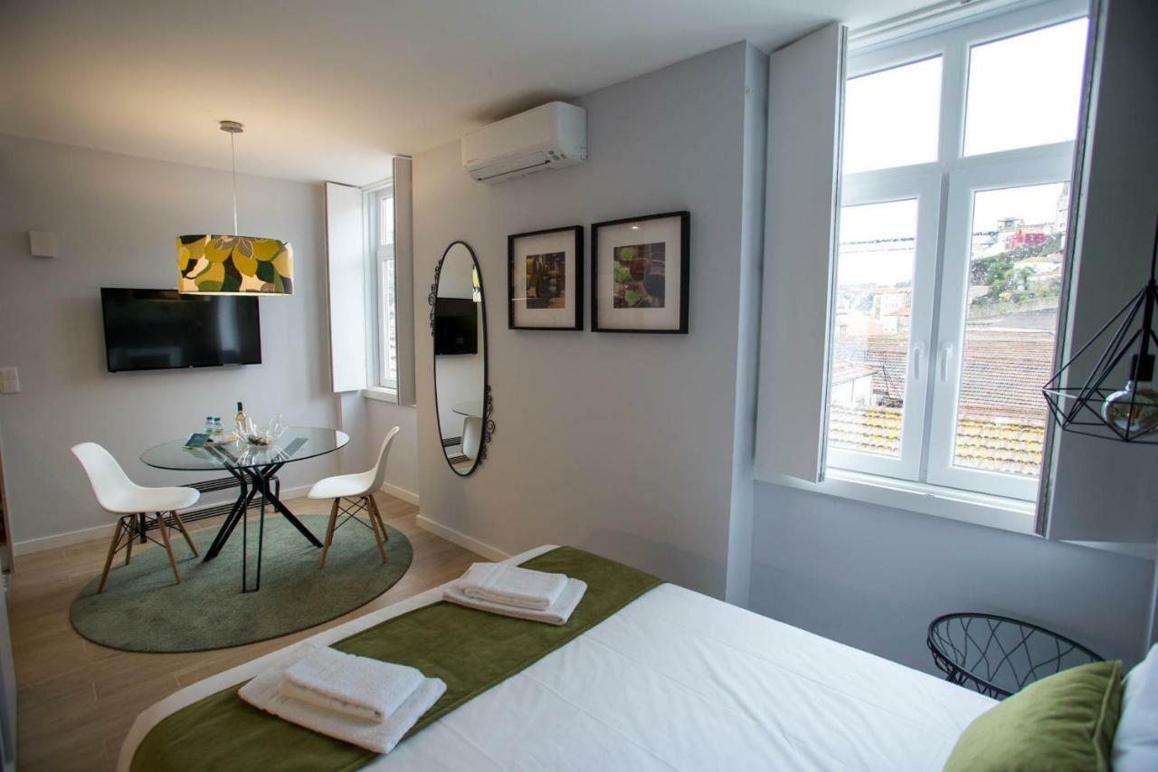 Porto Views & Wines By Porto City Hosts Vila Nova de Gaia Bagian luar foto